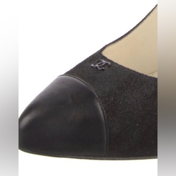 Chanel black suede pumps - Picture 8 of 8